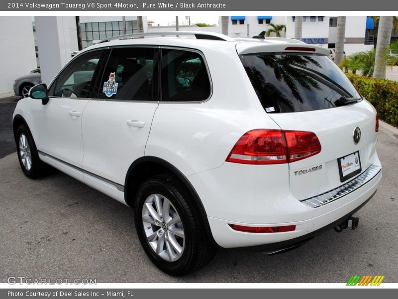 Pure White / Black Anthracite 2014 Volkswagen Touareg V6 Sport 4Motion
