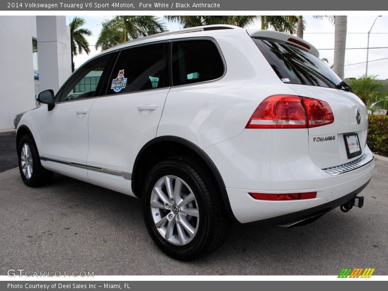 Pure White / Black Anthracite 2014 Volkswagen Touareg V6 Sport 4Motion