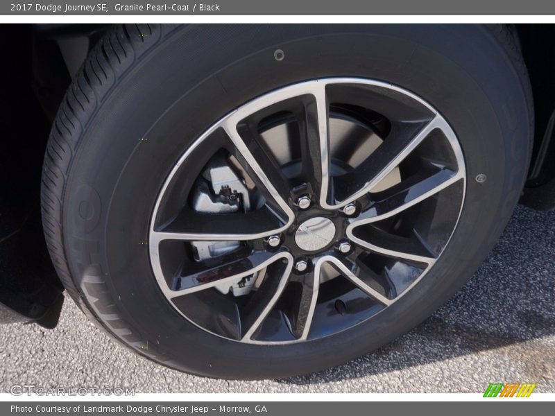 Granite Pearl-Coat / Black 2017 Dodge Journey SE