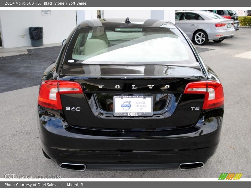 Black Stone / Soft Beige 2014 Volvo S60 T5