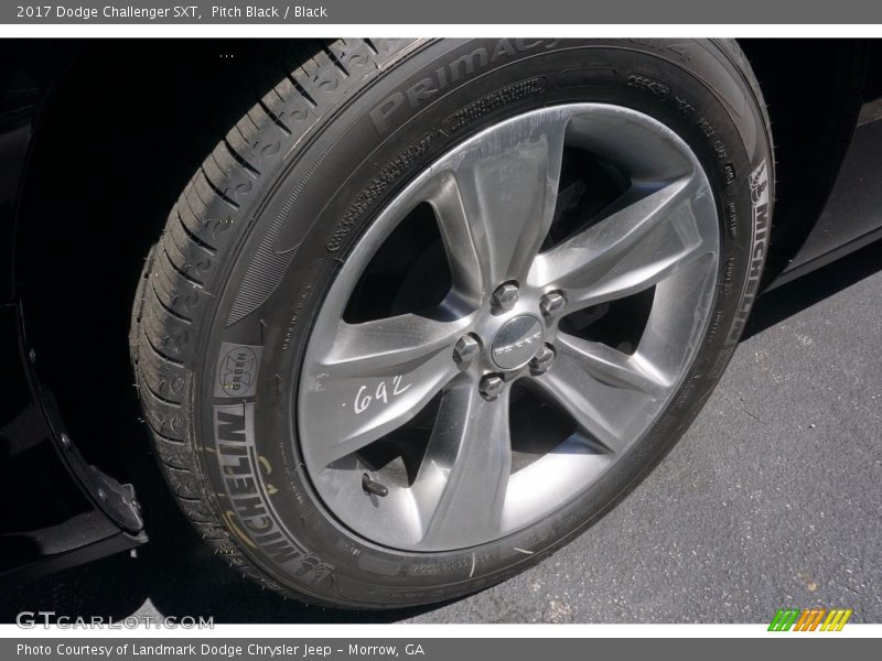 Pitch Black / Black 2017 Dodge Challenger SXT