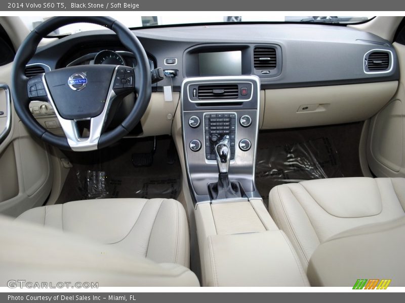 Black Stone / Soft Beige 2014 Volvo S60 T5