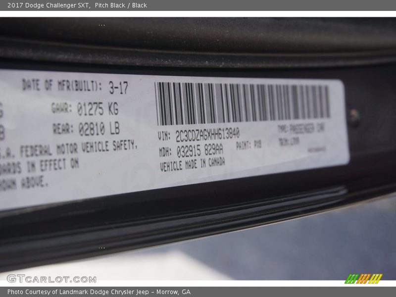 Pitch Black / Black 2017 Dodge Challenger SXT