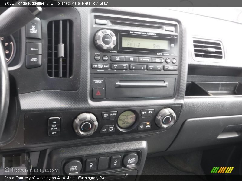 Polished Metal Metallic / Gray 2011 Honda Ridgeline RTL