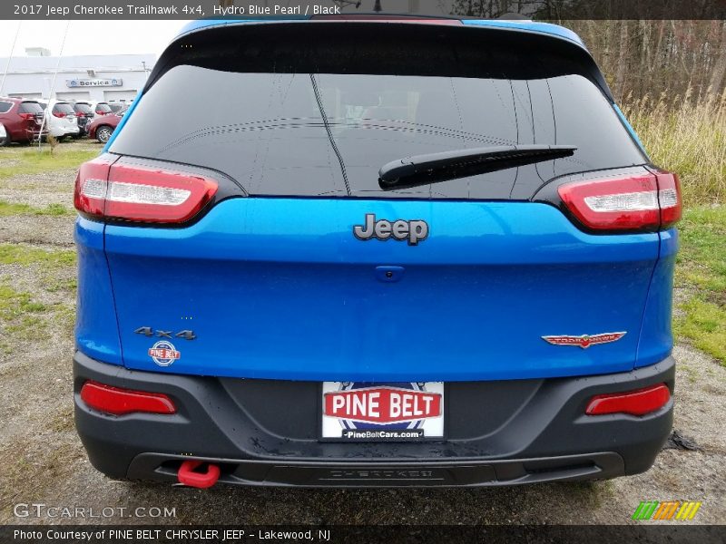 Hydro Blue Pearl / Black 2017 Jeep Cherokee Trailhawk 4x4