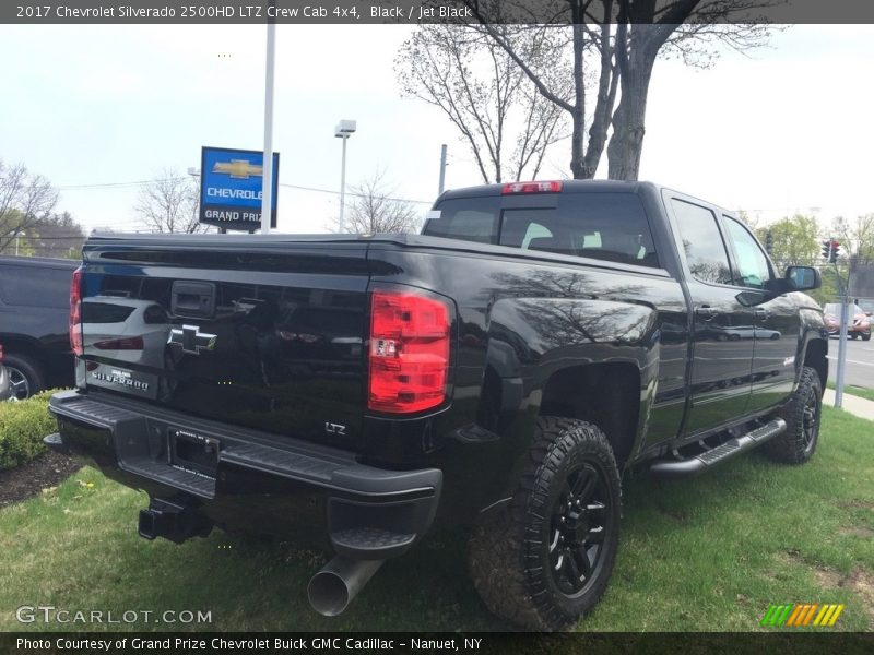 Black / Jet Black 2017 Chevrolet Silverado 2500HD LTZ Crew Cab 4x4