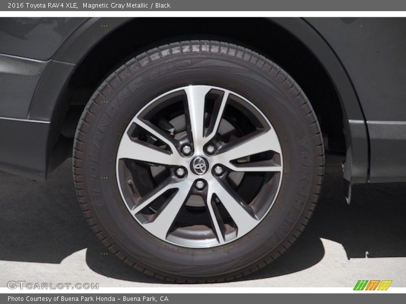 Magnetic Gray Metallic / Black 2016 Toyota RAV4 XLE