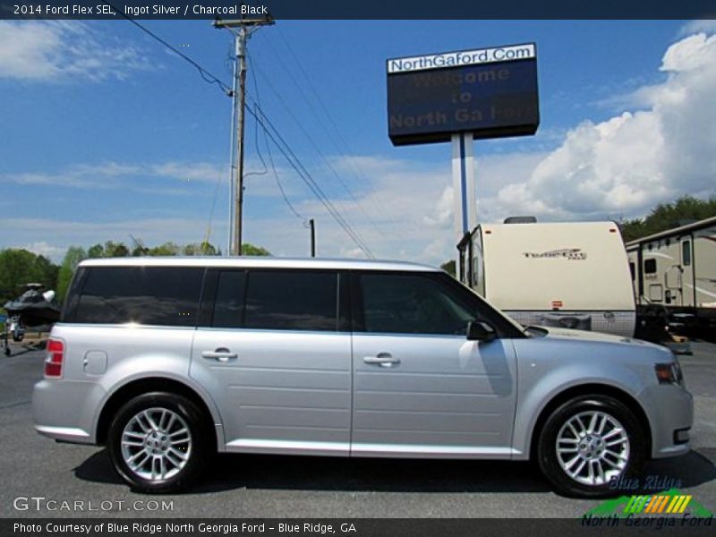Ingot Silver / Charcoal Black 2014 Ford Flex SEL