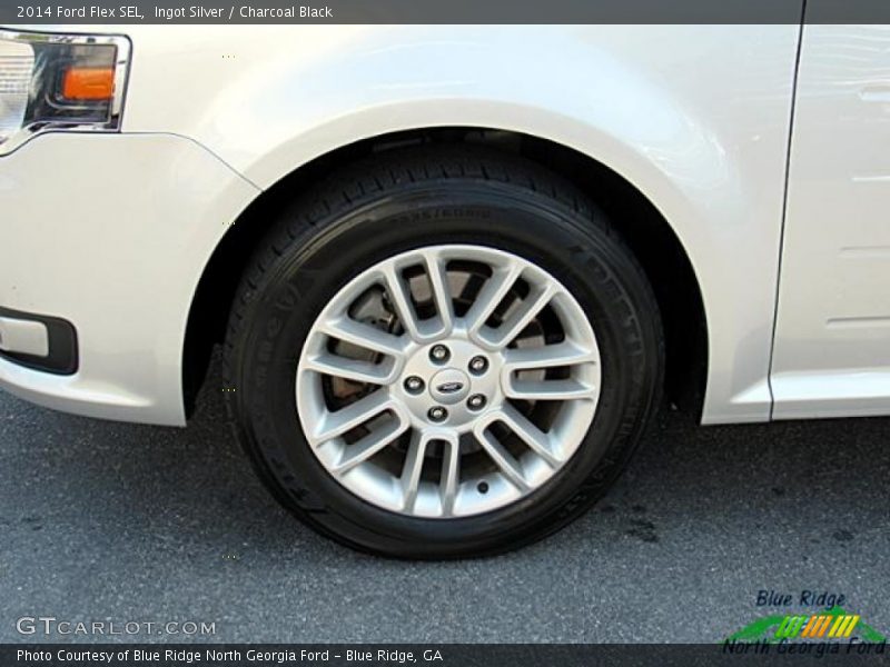 Ingot Silver / Charcoal Black 2014 Ford Flex SEL