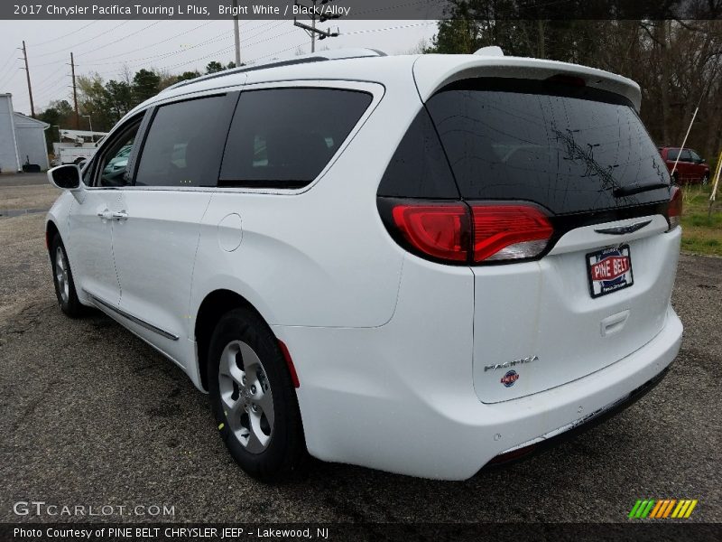 Bright White / Black/Alloy 2017 Chrysler Pacifica Touring L Plus
