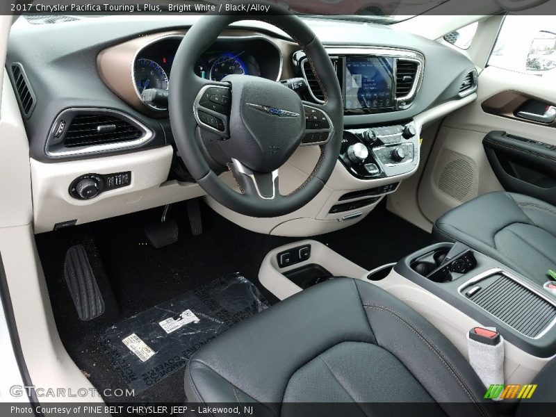 Bright White / Black/Alloy 2017 Chrysler Pacifica Touring L Plus