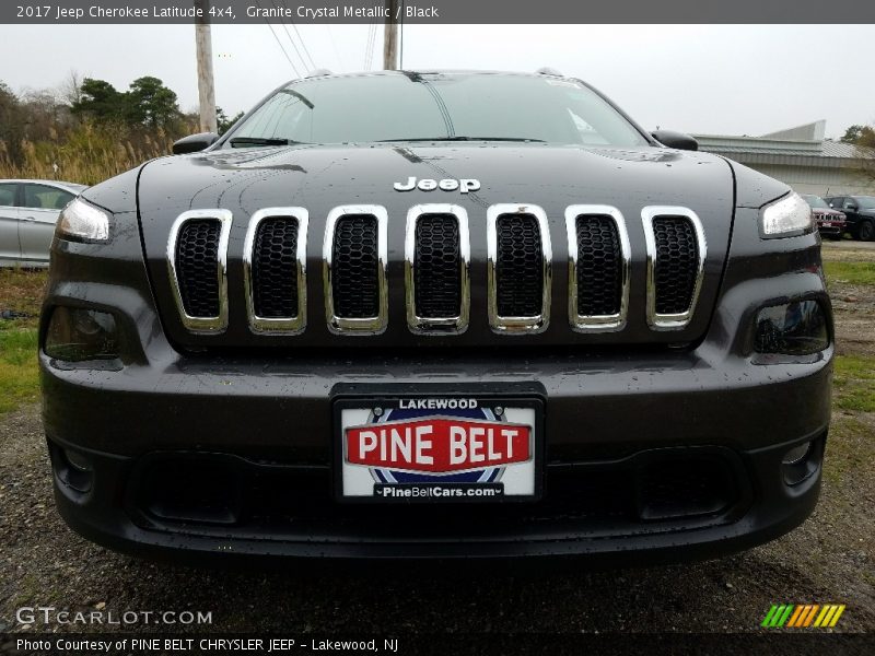 Granite Crystal Metallic / Black 2017 Jeep Cherokee Latitude 4x4
