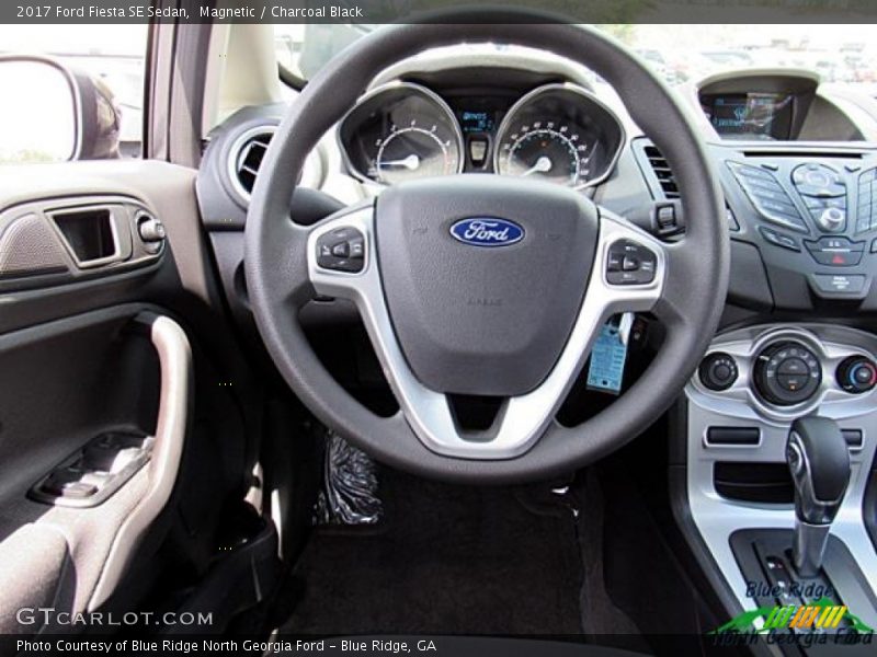 Magnetic / Charcoal Black 2017 Ford Fiesta SE Sedan