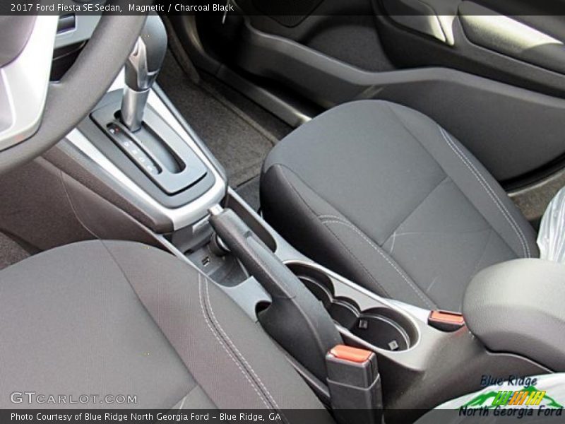 Magnetic / Charcoal Black 2017 Ford Fiesta SE Sedan