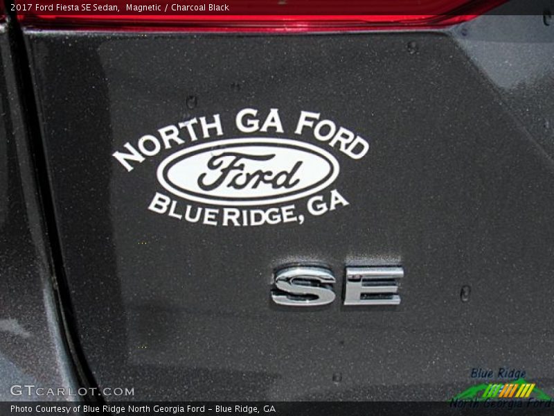 Magnetic / Charcoal Black 2017 Ford Fiesta SE Sedan