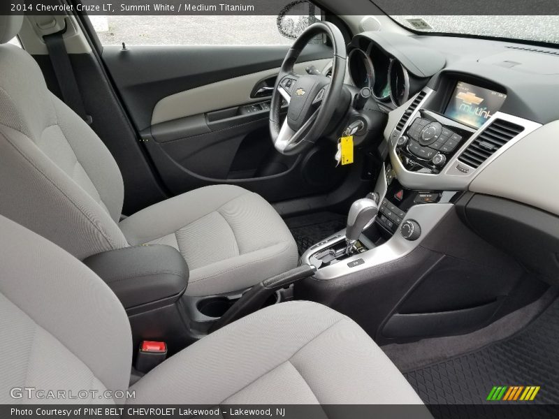 Summit White / Medium Titanium 2014 Chevrolet Cruze LT