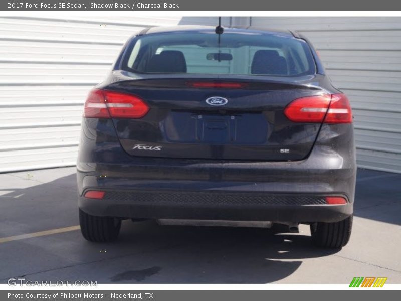 Shadow Black / Charcoal Black 2017 Ford Focus SE Sedan