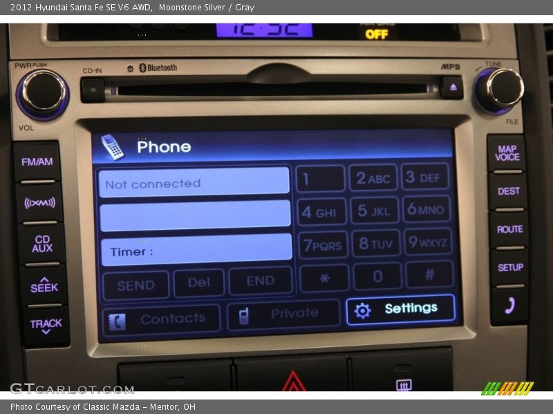 Moonstone Silver / Gray 2012 Hyundai Santa Fe SE V6 AWD