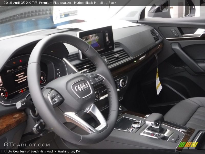 Mythos Black Metallic / Black 2018 Audi Q5 2.0 TFSI Premium Plus quattro
