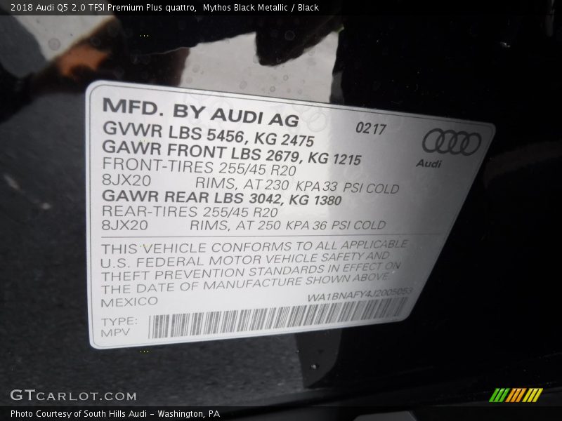 Mythos Black Metallic / Black 2018 Audi Q5 2.0 TFSI Premium Plus quattro