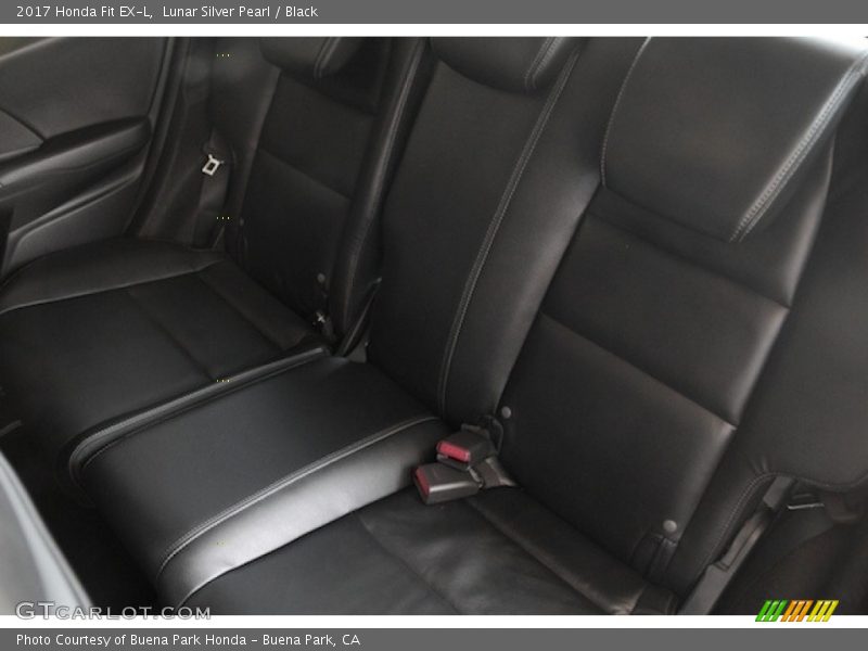 Lunar Silver Pearl / Black 2017 Honda Fit EX-L