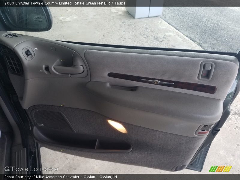 Shale Green Metallic / Taupe 2000 Chrysler Town & Country Limited