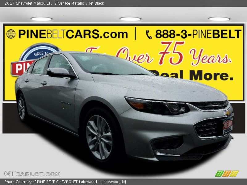 Silver Ice Metallic / Jet Black 2017 Chevrolet Malibu LT