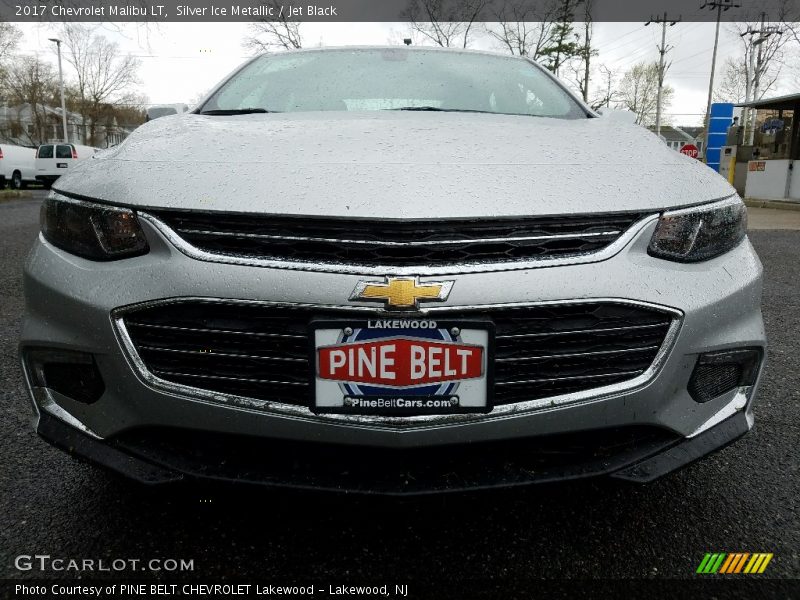 Silver Ice Metallic / Jet Black 2017 Chevrolet Malibu LT