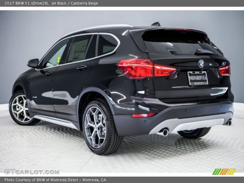 Jet Black / Canberra Beige 2017 BMW X1 sDrive28i