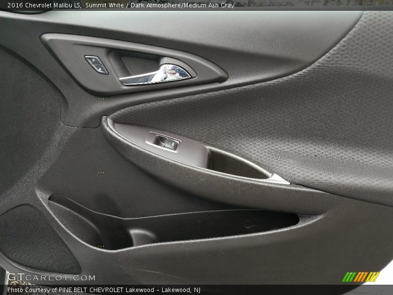Summit White / Dark Atmosphere/Medium Ash Gray 2016 Chevrolet Malibu LS