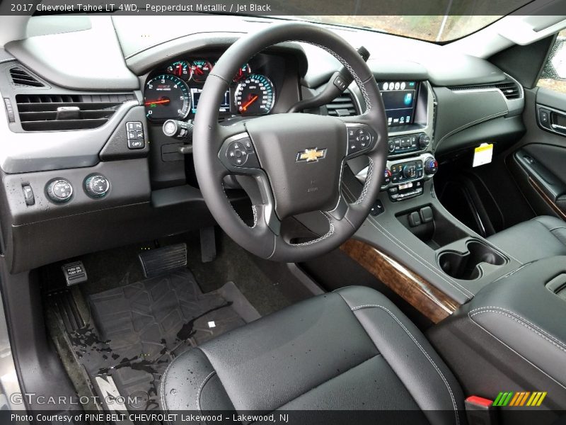 Pepperdust Metallic / Jet Black 2017 Chevrolet Tahoe LT 4WD