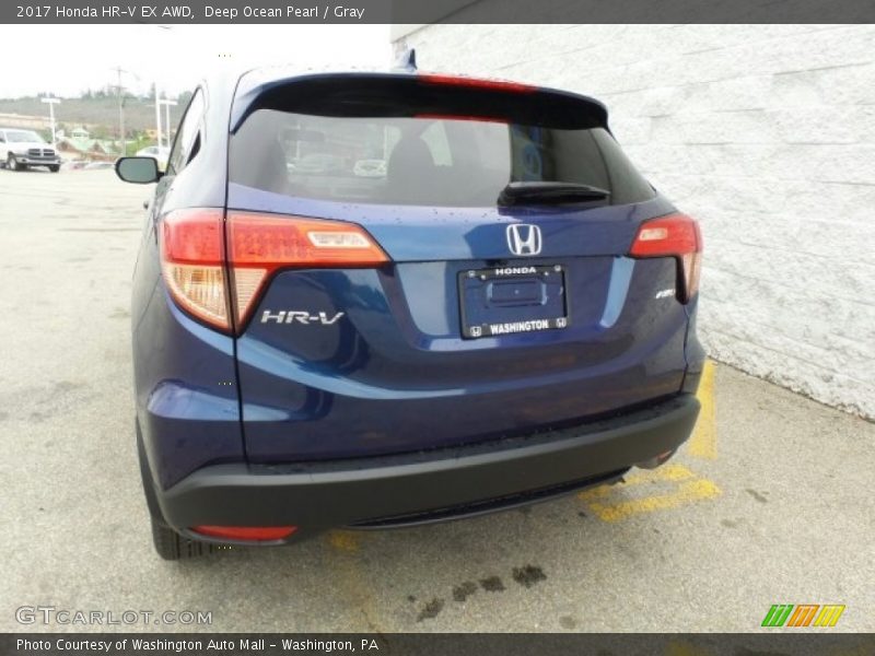 Deep Ocean Pearl / Gray 2017 Honda HR-V EX AWD