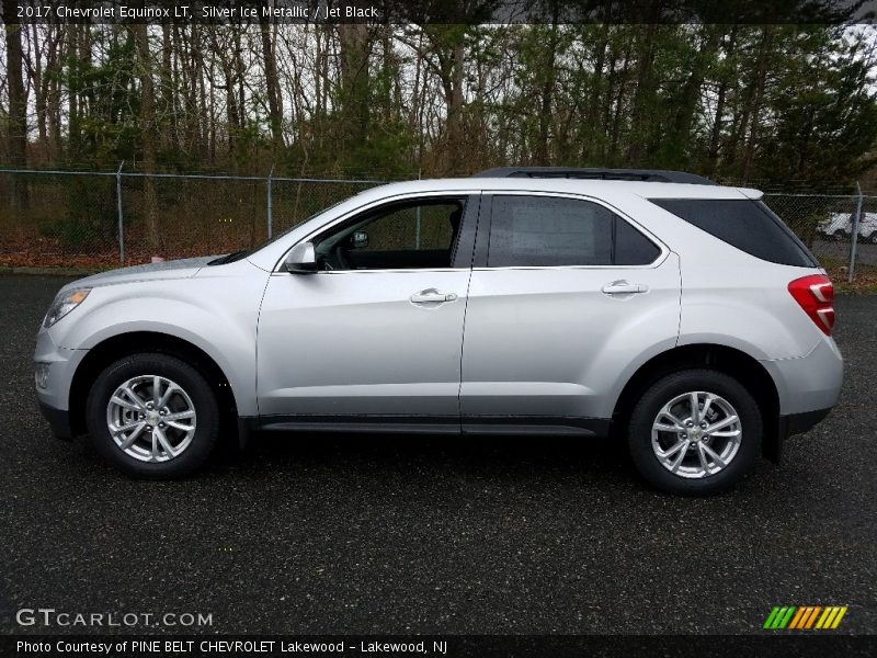 Silver Ice Metallic / Jet Black 2017 Chevrolet Equinox LT