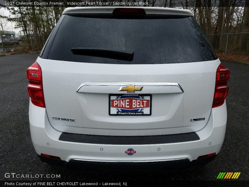 Iridescent Pearl Tricoat / Saddle Up/Jet Black 2017 Chevrolet Equinox Premier