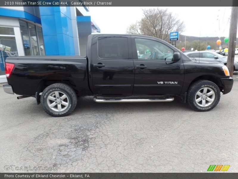 Galaxy Black / Charcoal 2010 Nissan Titan SE Crew Cab 4x4