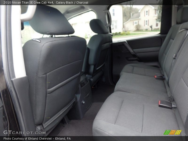 Galaxy Black / Charcoal 2010 Nissan Titan SE Crew Cab 4x4