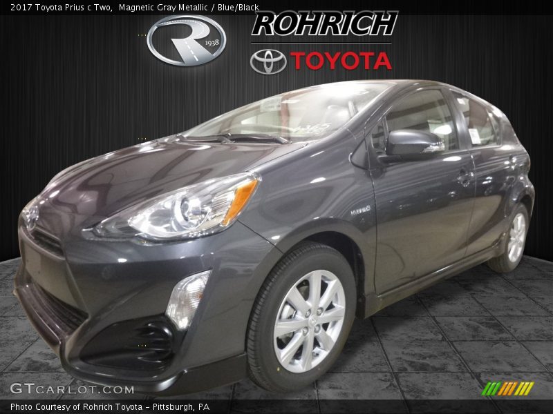 Magnetic Gray Metallic / Blue/Black 2017 Toyota Prius c Two