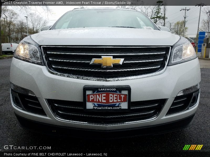 Iridescent Pearl Tricoat / Ebony/Saddle Up 2017 Chevrolet Traverse Premier AWD