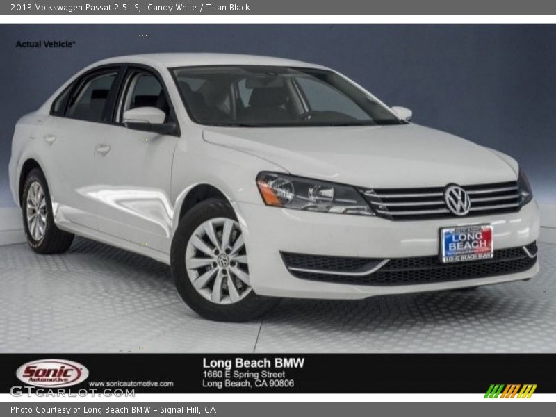 Candy White / Titan Black 2013 Volkswagen Passat 2.5L S