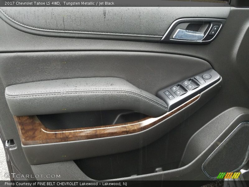 Tungsten Metallic / Jet Black 2017 Chevrolet Tahoe LS 4WD