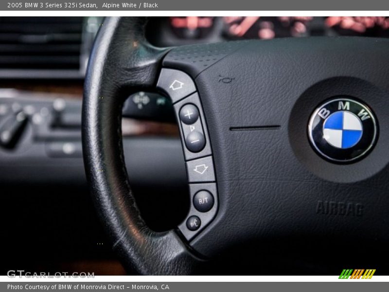 Alpine White / Black 2005 BMW 3 Series 325i Sedan