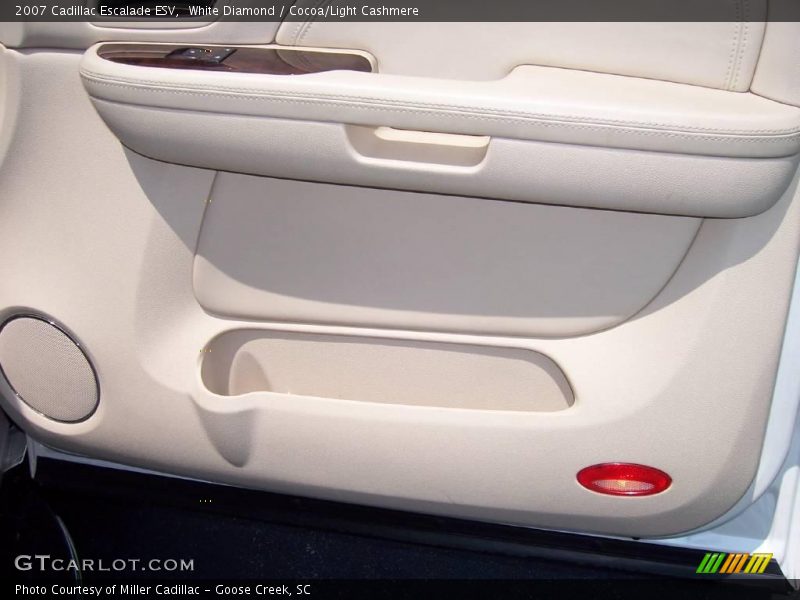 White Diamond / Cocoa/Light Cashmere 2007 Cadillac Escalade ESV