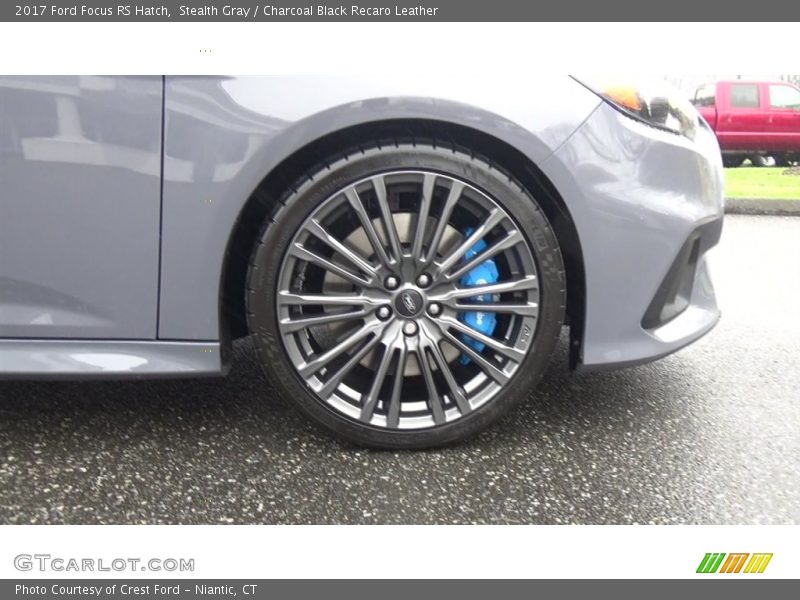 Stealth Gray / Charcoal Black Recaro Leather 2017 Ford Focus RS Hatch