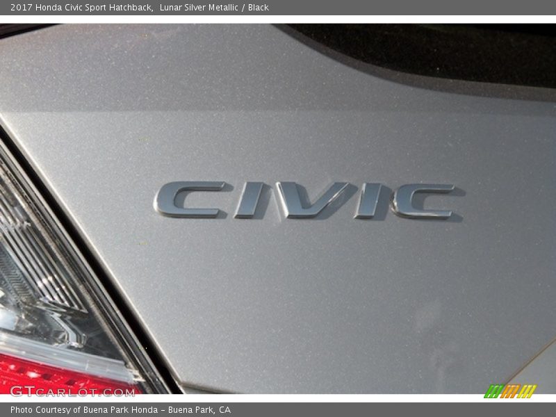 Lunar Silver Metallic / Black 2017 Honda Civic Sport Hatchback