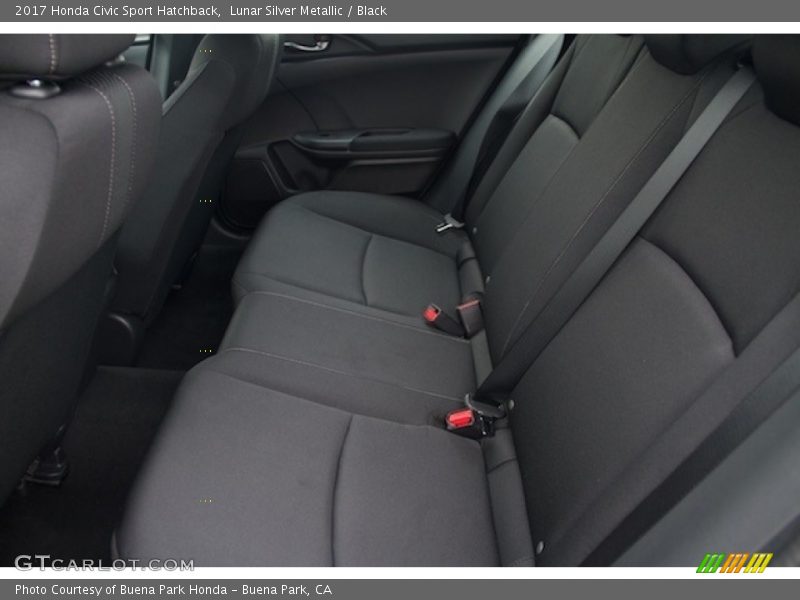 Lunar Silver Metallic / Black 2017 Honda Civic Sport Hatchback
