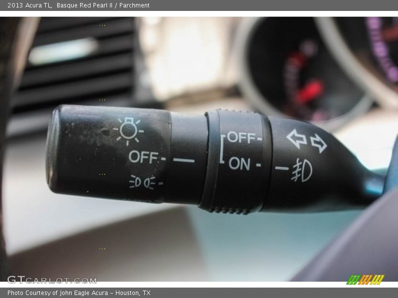 Basque Red Pearl II / Parchment 2013 Acura TL