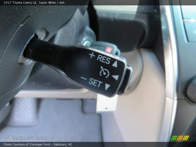 Super White / Ash 2017 Toyota Camry LE