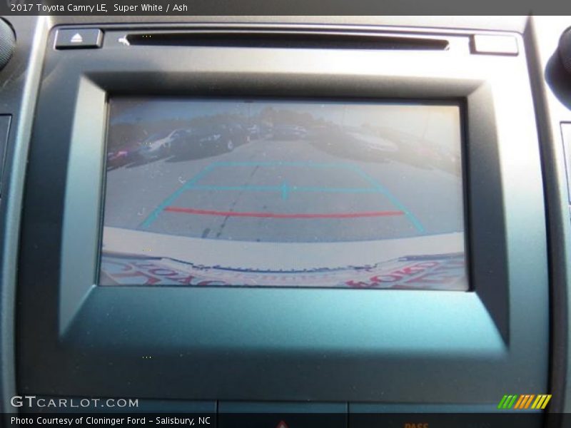 Super White / Ash 2017 Toyota Camry LE
