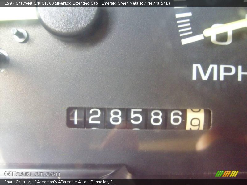 Emerald Green Metallic / Neutral Shale 1997 Chevrolet C/K C1500 Silverado Extended Cab