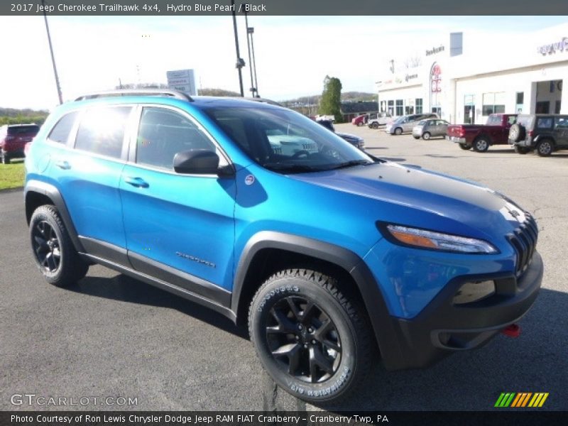 Hydro Blue Pearl / Black 2017 Jeep Cherokee Trailhawk 4x4